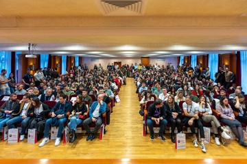 Честитка поводом Дана студената